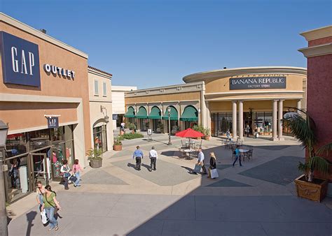 las americas outlets san diego.